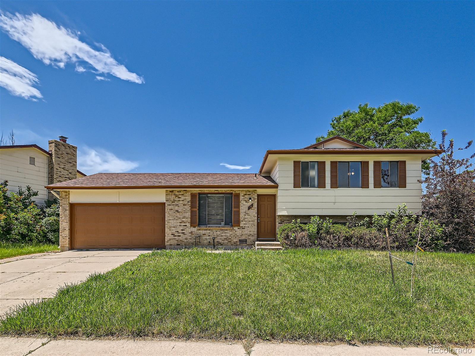 MLS Image #2 for 905 s ventura court,aurora, Colorado