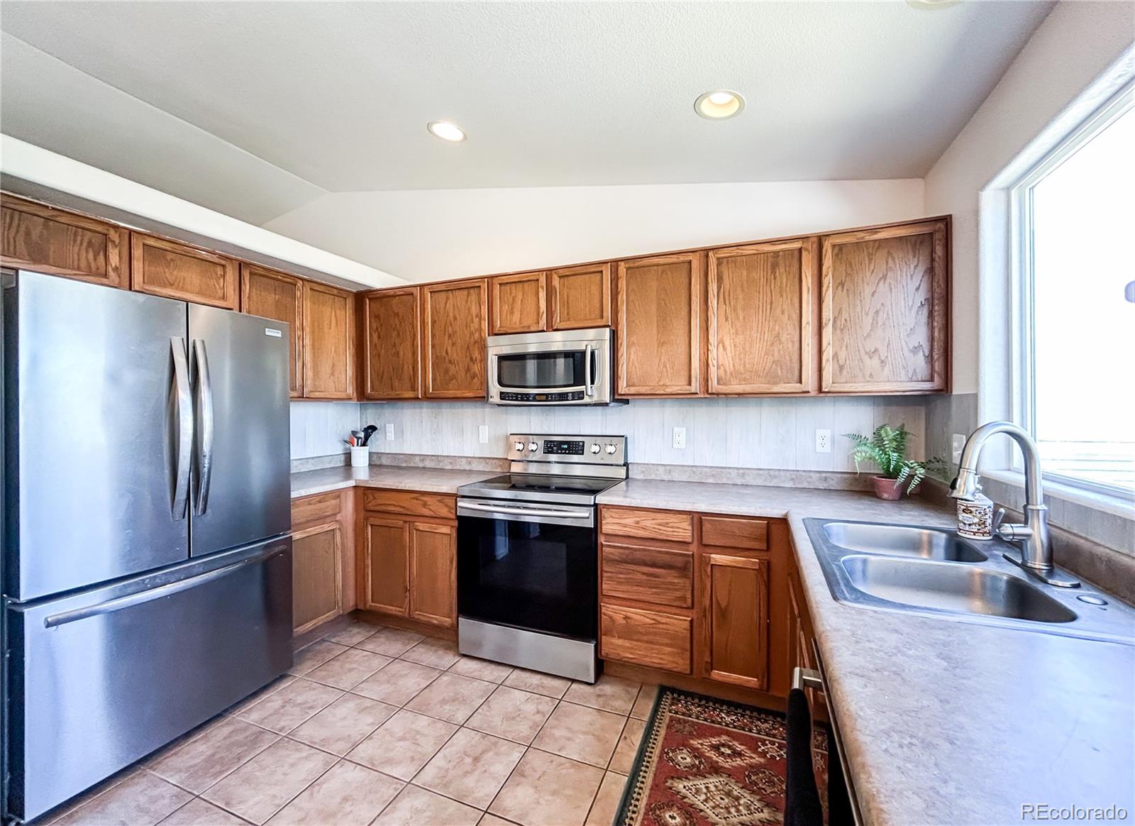 MLS Image #8 for 7004  red sunset drive,colorado springs, Colorado