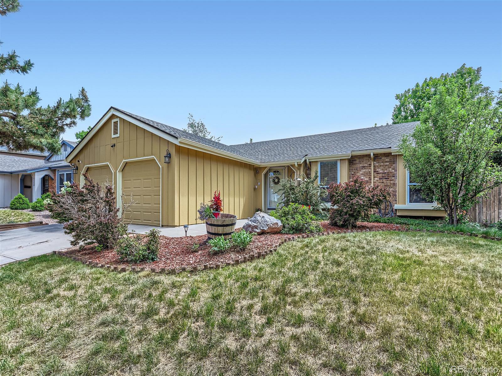 MLS Image #27 for 4517  ensenada street,denver, Colorado