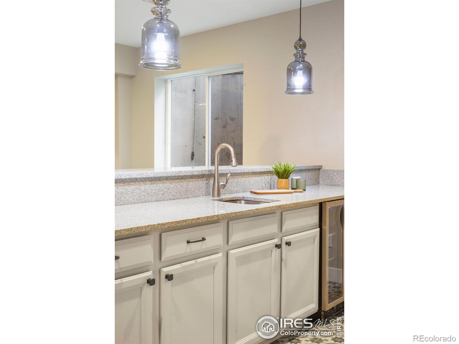 MLS Image #38 for 16387  pikes peak drive,broomfield, Colorado