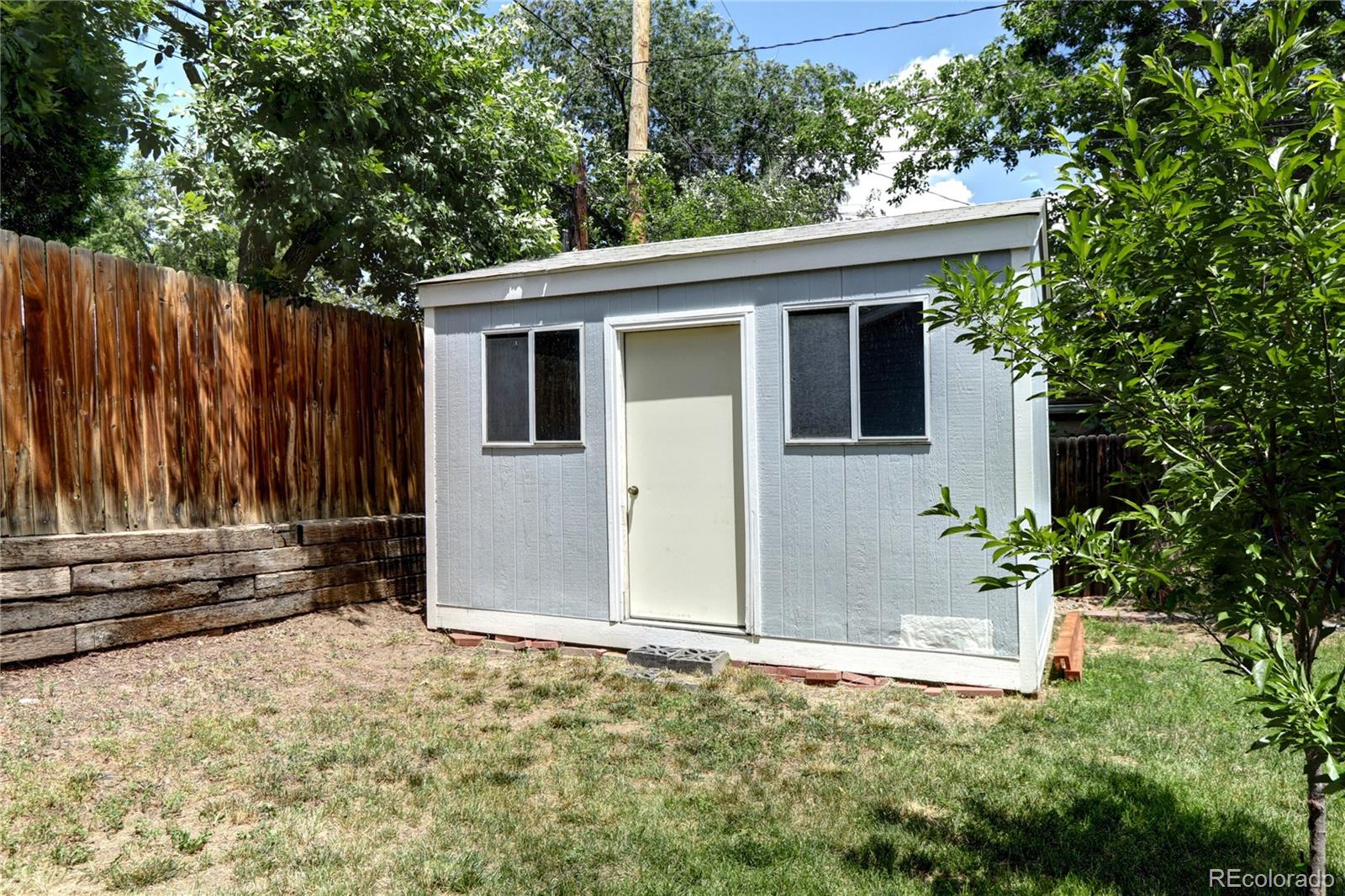 MLS Image #23 for 1215 s ivanhoe way,denver, Colorado