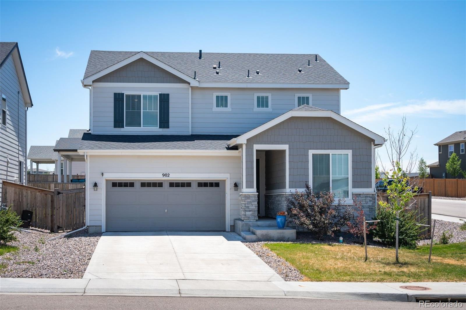 CMA Image for 902 N Vandriver Way,Aurora, Colorado