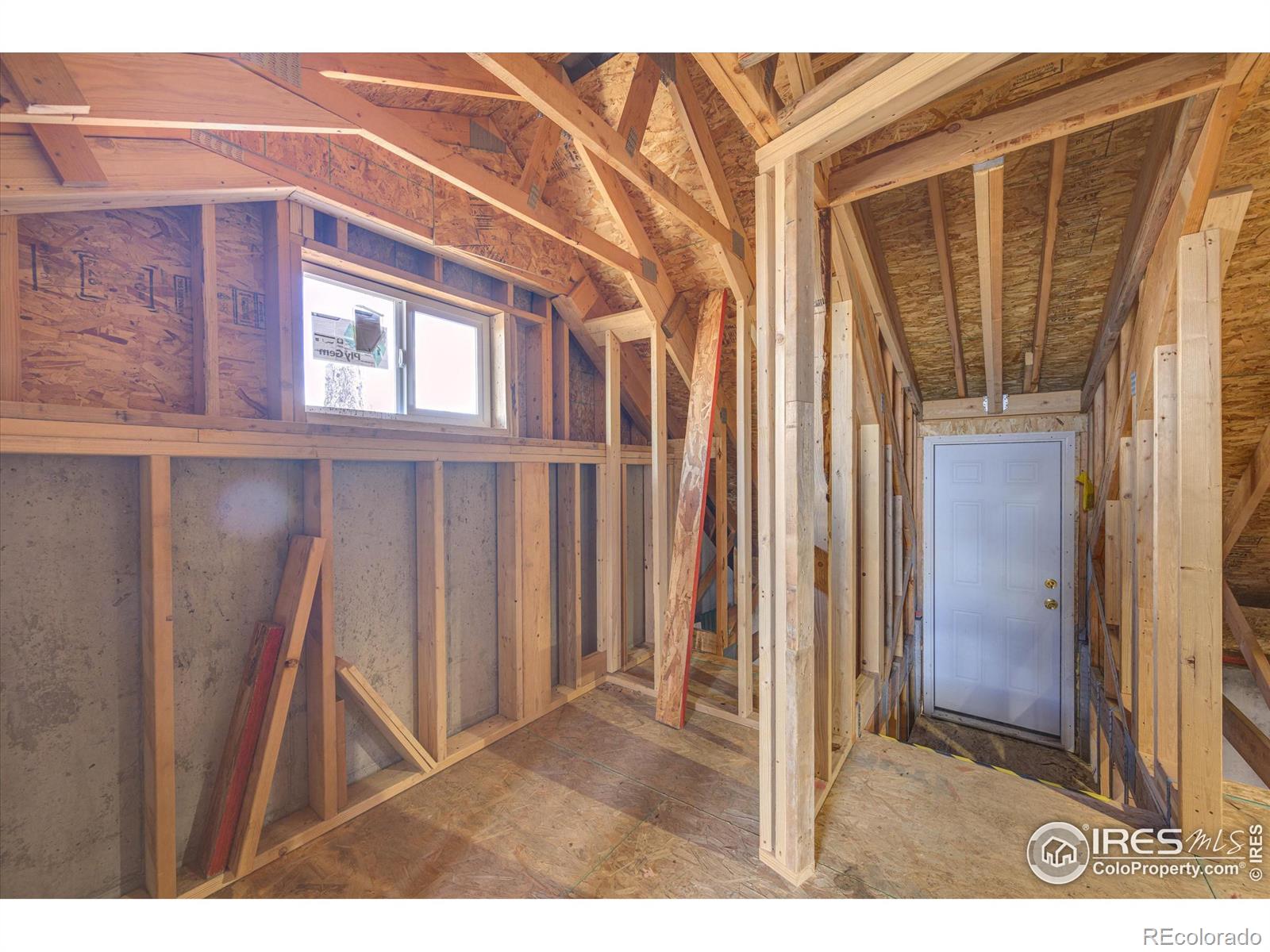 MLS Image #11 for 151  stone cutter road,bellvue, Colorado