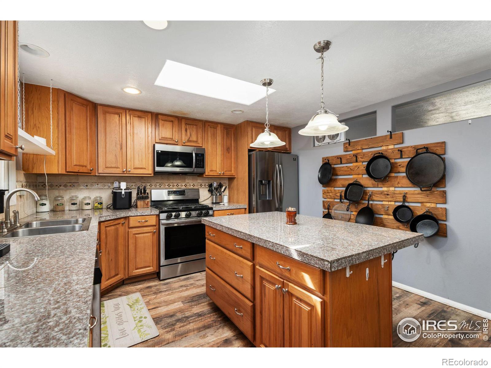 MLS Image #5 for 4880  roosevelt avenue,loveland, Colorado