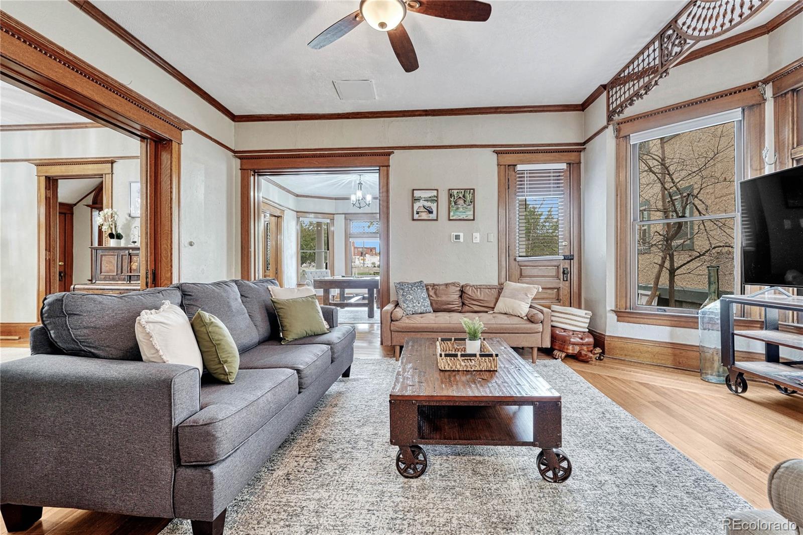 MLS Image #3 for 6  boulder crescent street,colorado springs, Colorado