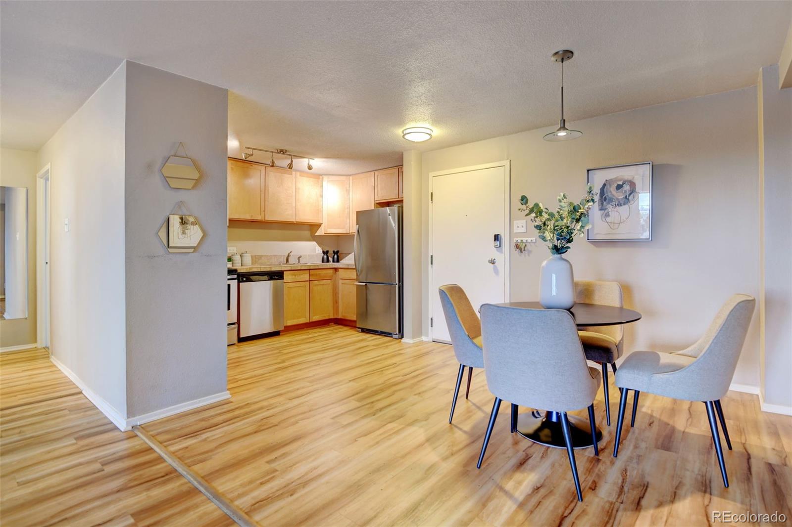 MLS Image #6 for 1029 e 8th avenue 907,denver, Colorado