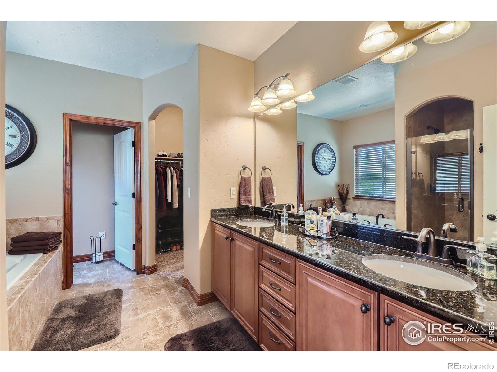 MLS Image #12 for 4359  thompson parkway,johnstown, Colorado