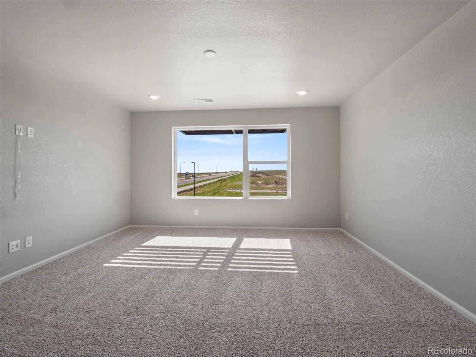 MLS Image #7 for 21171 e 63rd drive,aurora, Colorado