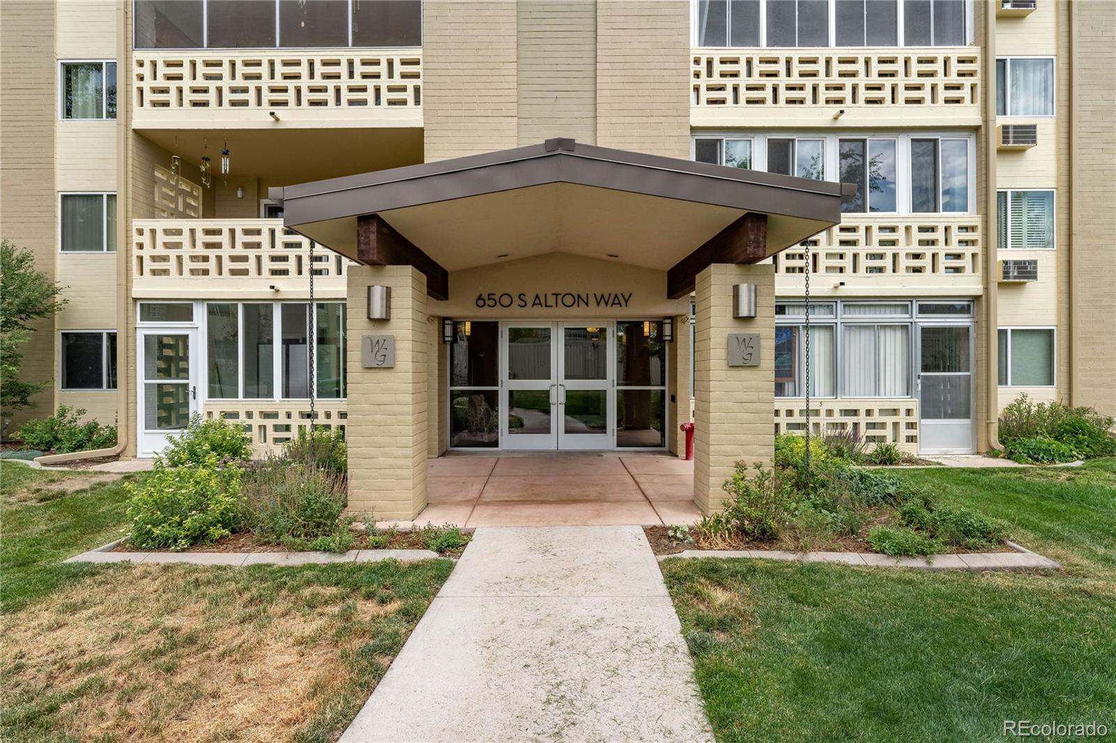 CMA Image for 650 S Alton Way,Denver, Colorado