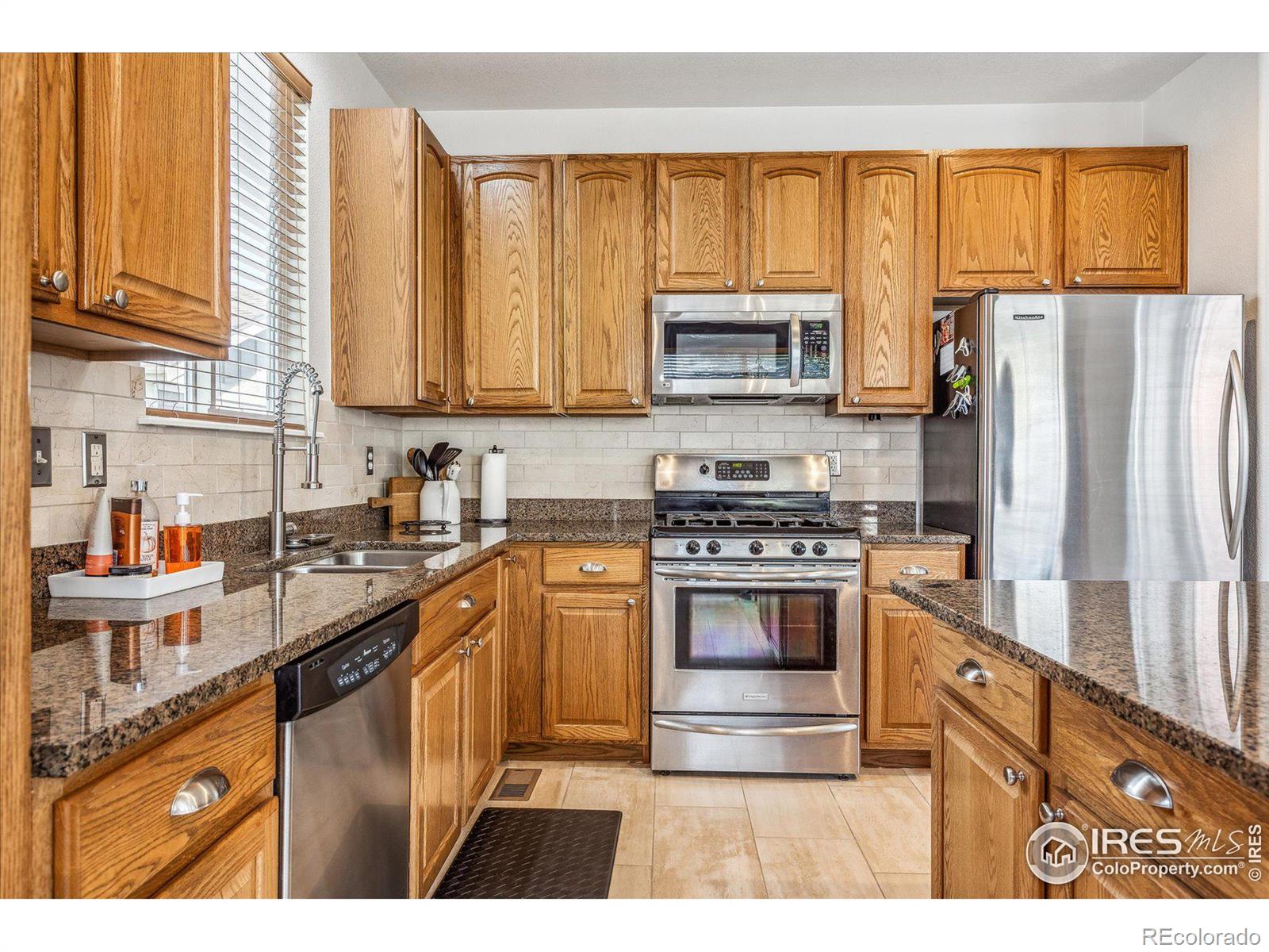 MLS Image #4 for 1792  crestview lane,erie, Colorado