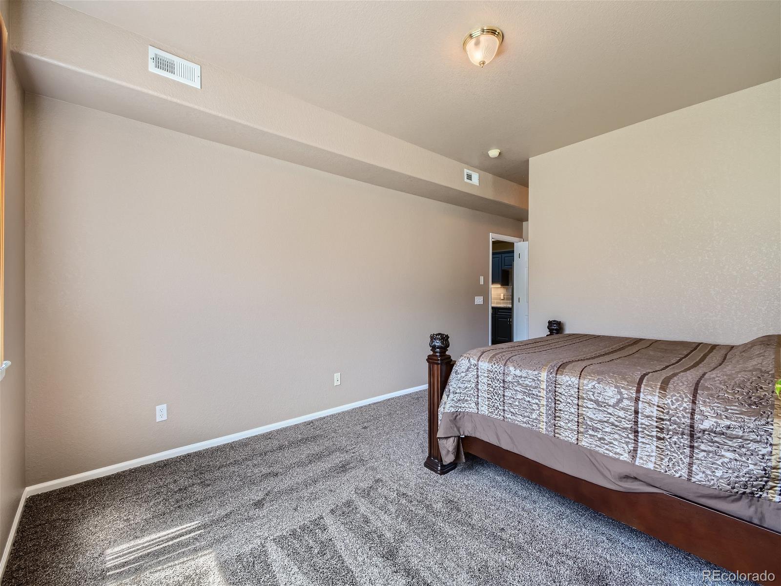 MLS Image #13 for 22920 e roxbury drive e,aurora, Colorado