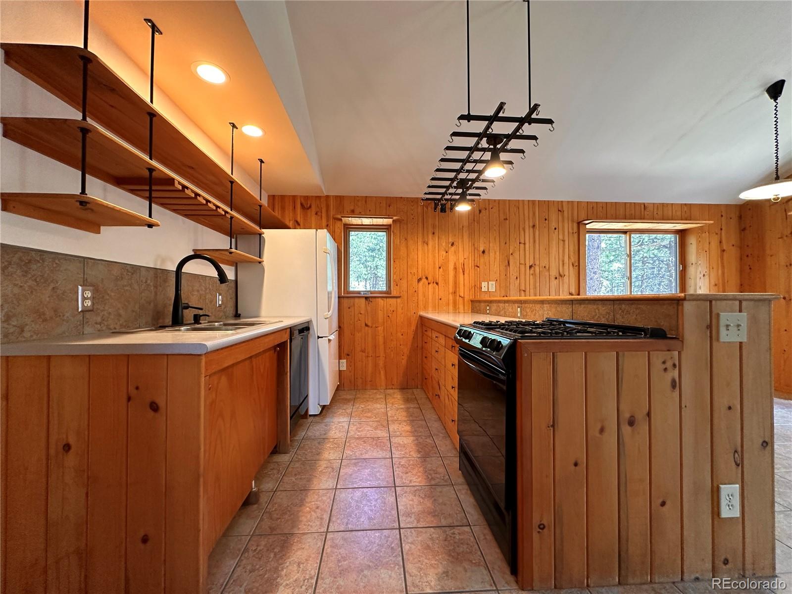 MLS Image #14 for 295  elk ridge lane,boulder, Colorado