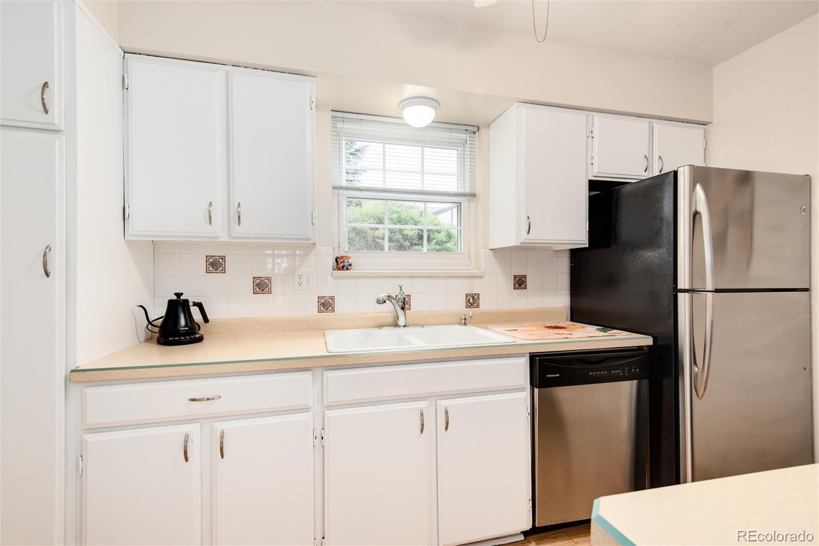 MLS Image #11 for 3855 s monaco parkway 170,denver, Colorado