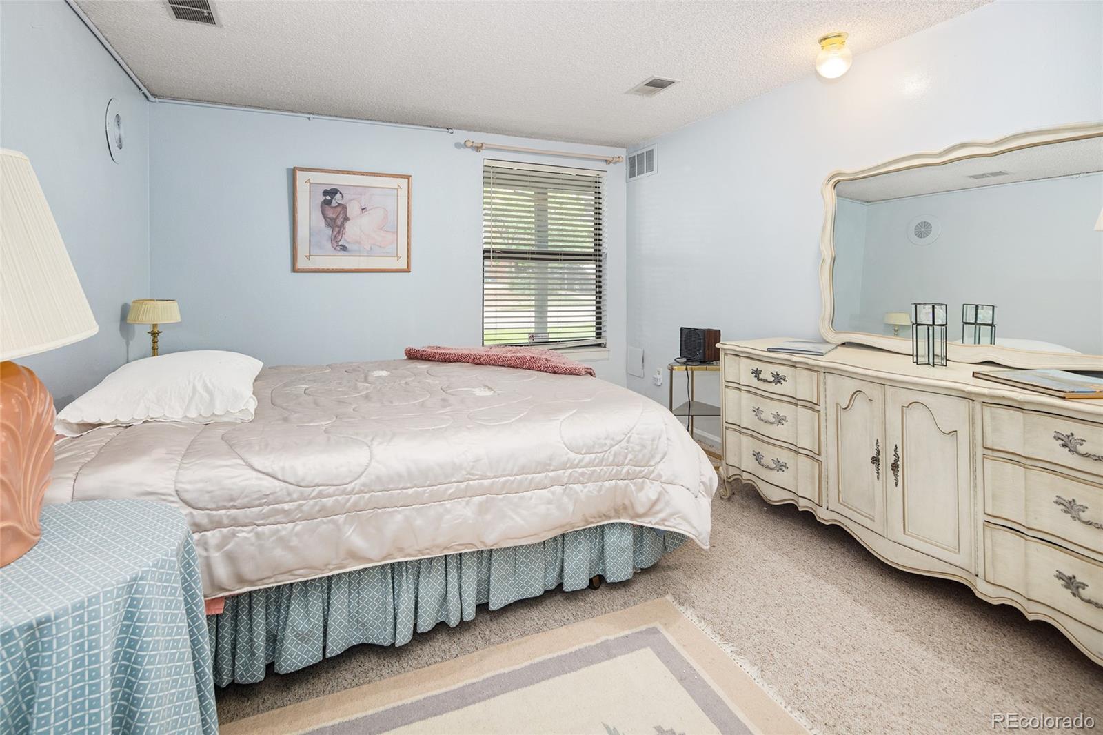 MLS Image #24 for 2609 s quebec street,denver, Colorado