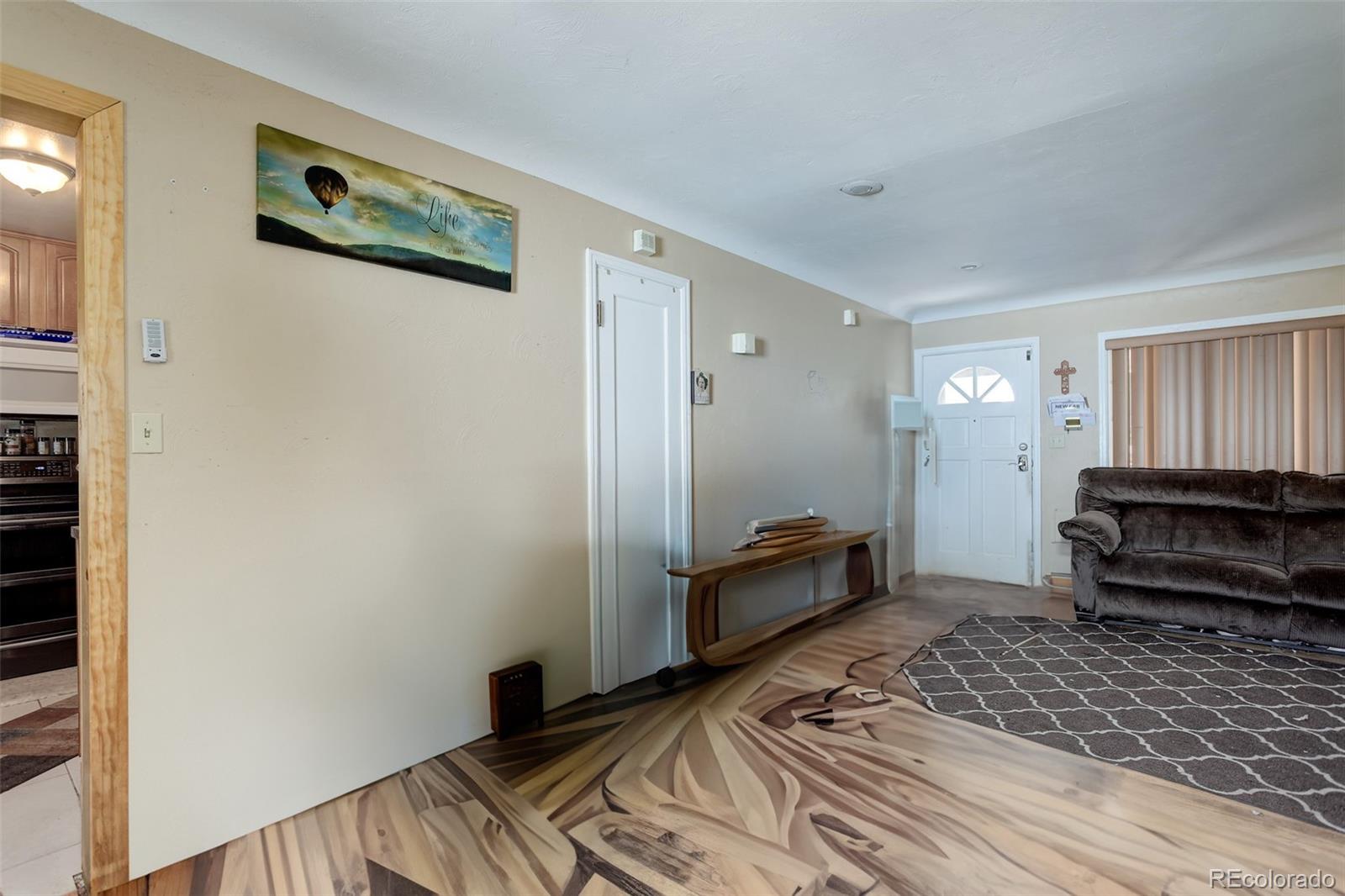 MLS Image #6 for 1685  iola street,aurora, Colorado