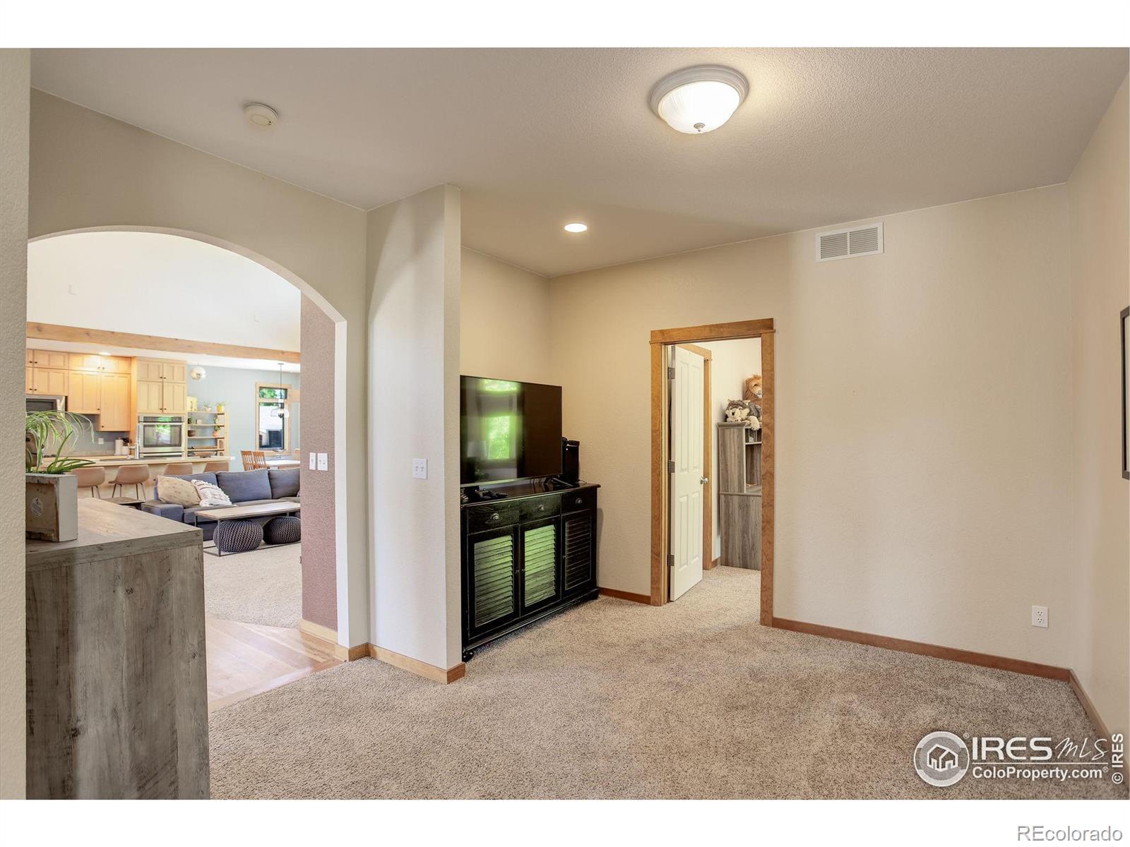 MLS Image #15 for 2123  breckenridge drive,berthoud, Colorado