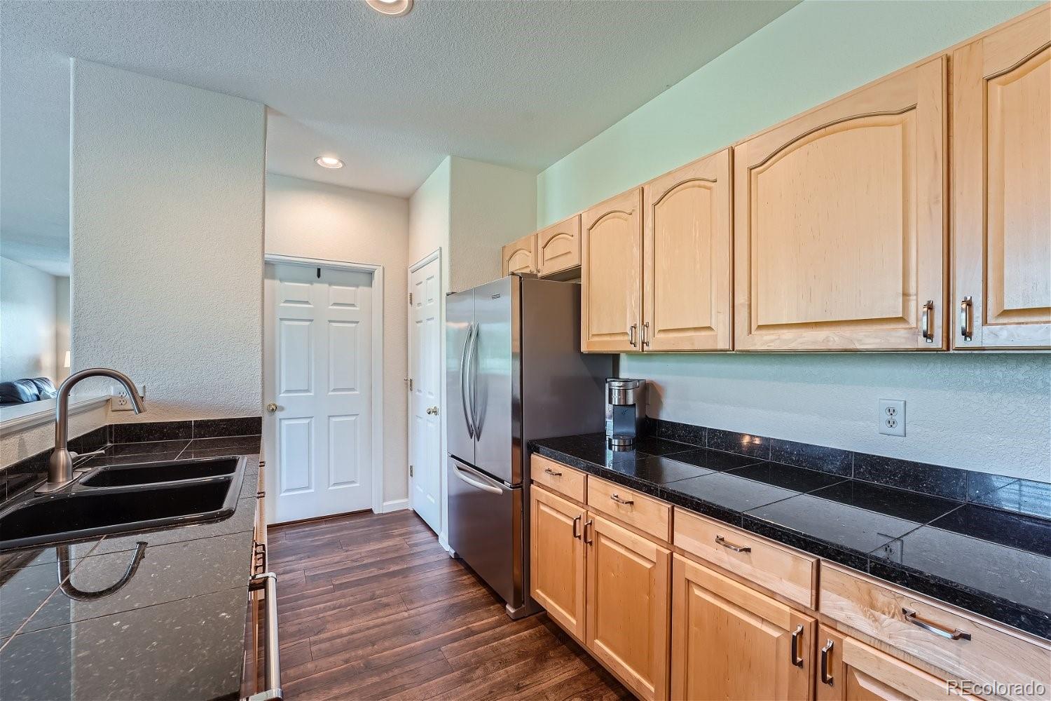 MLS Image #5 for 13899  legend trail 103,broomfield, Colorado