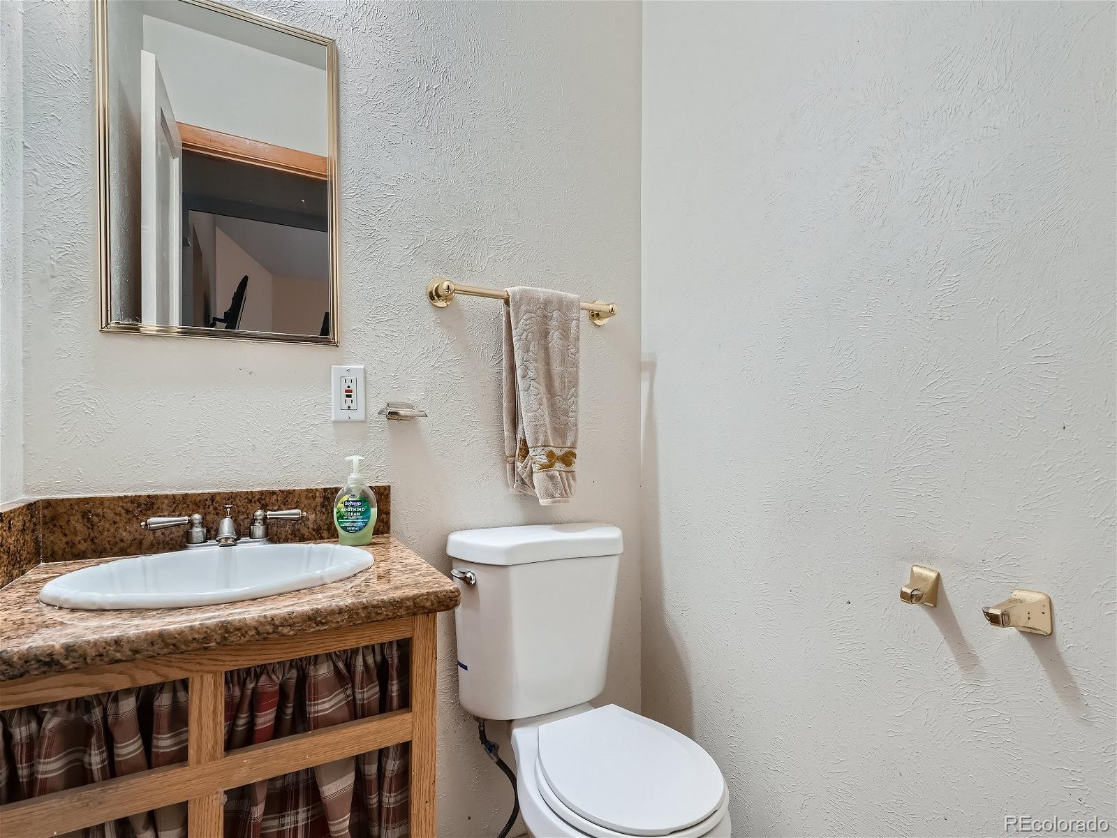 MLS Image #11 for 2777  kendall street,edgewater, Colorado