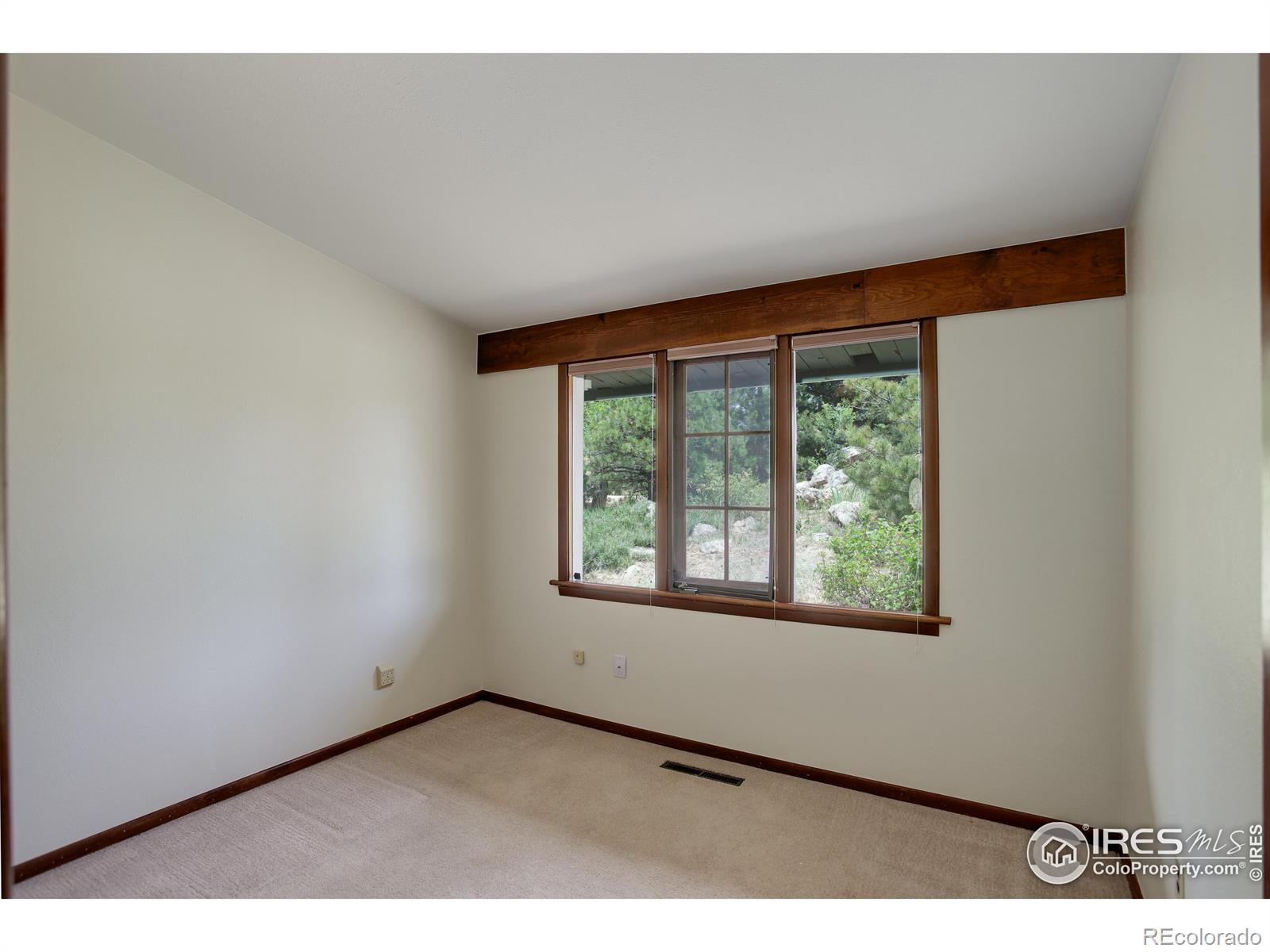 MLS Image #21 for 107  deer trail road,boulder, Colorado