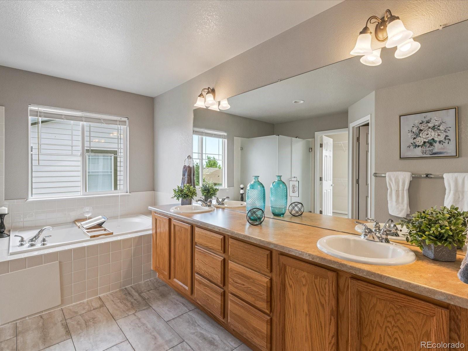 MLS Image #24 for 24735 e gunnison drive,aurora, Colorado