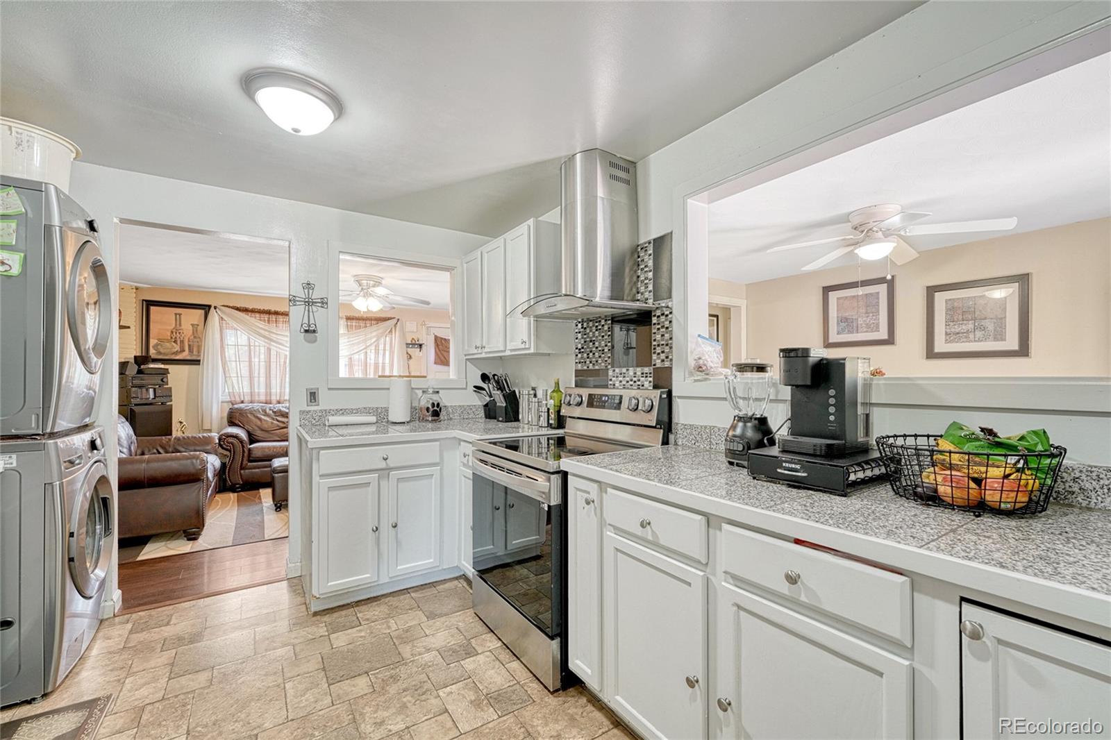 MLS Image #10 for 7618  elmwood lane,denver, Colorado