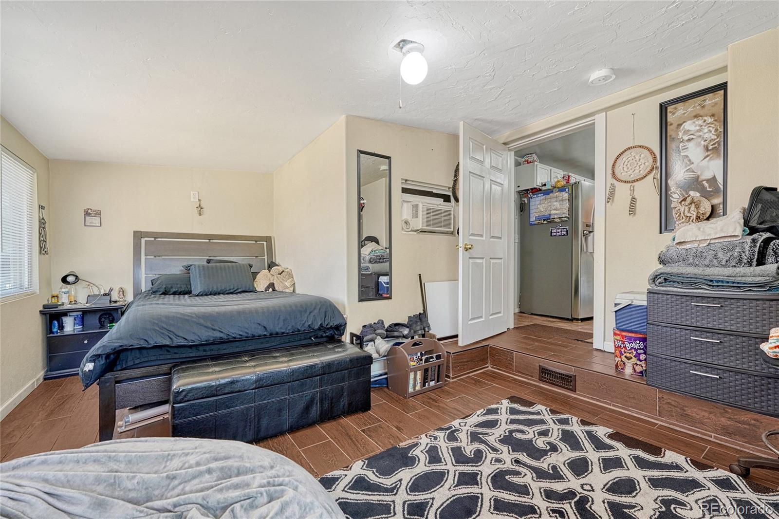 MLS Image #12 for 7618  elmwood lane,denver, Colorado