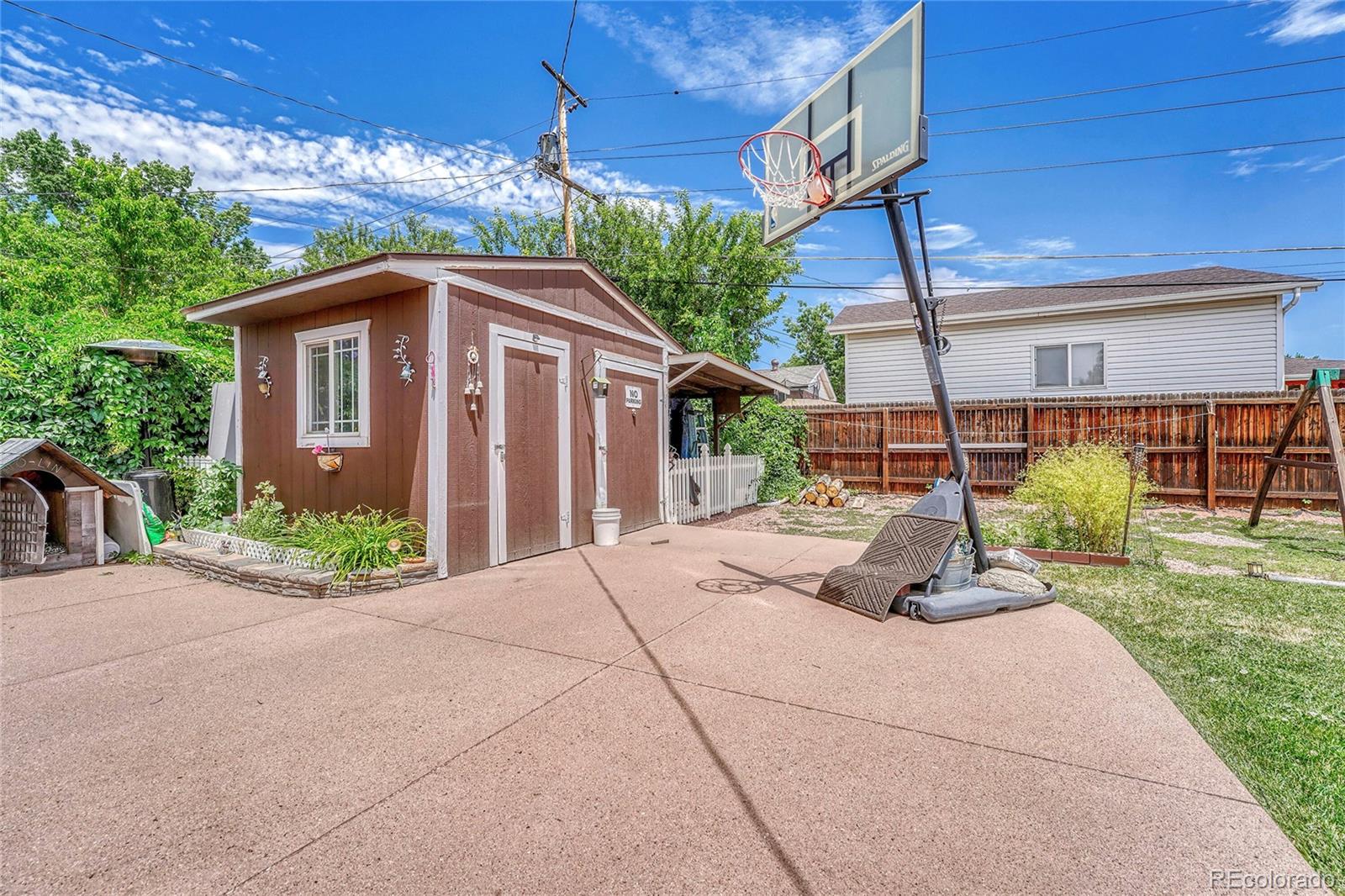 MLS Image #31 for 7618  elmwood lane,denver, Colorado