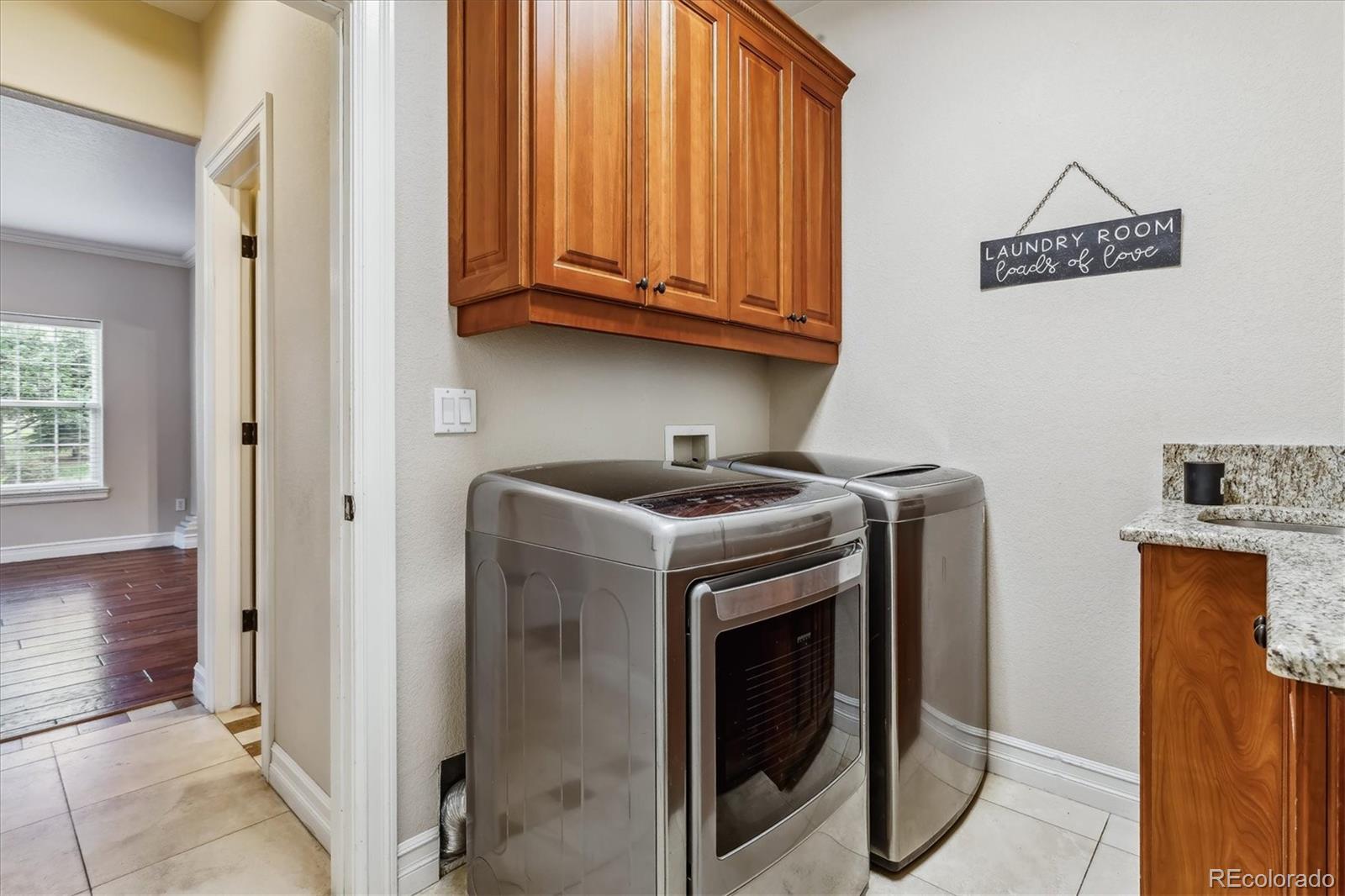 MLS Image #13 for 1520  windwood court,colorado springs, Colorado