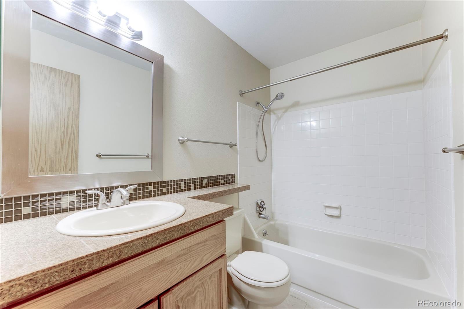 MLS Image #10 for 8731  dawson street 303,denver, Colorado