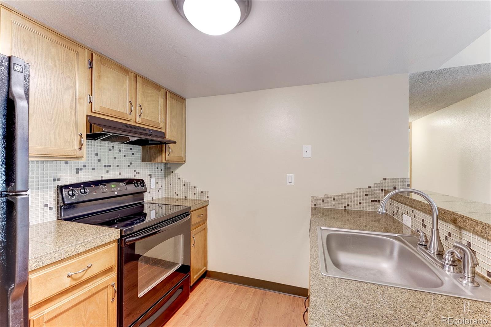 MLS Image #3 for 8731  dawson street 303,denver, Colorado