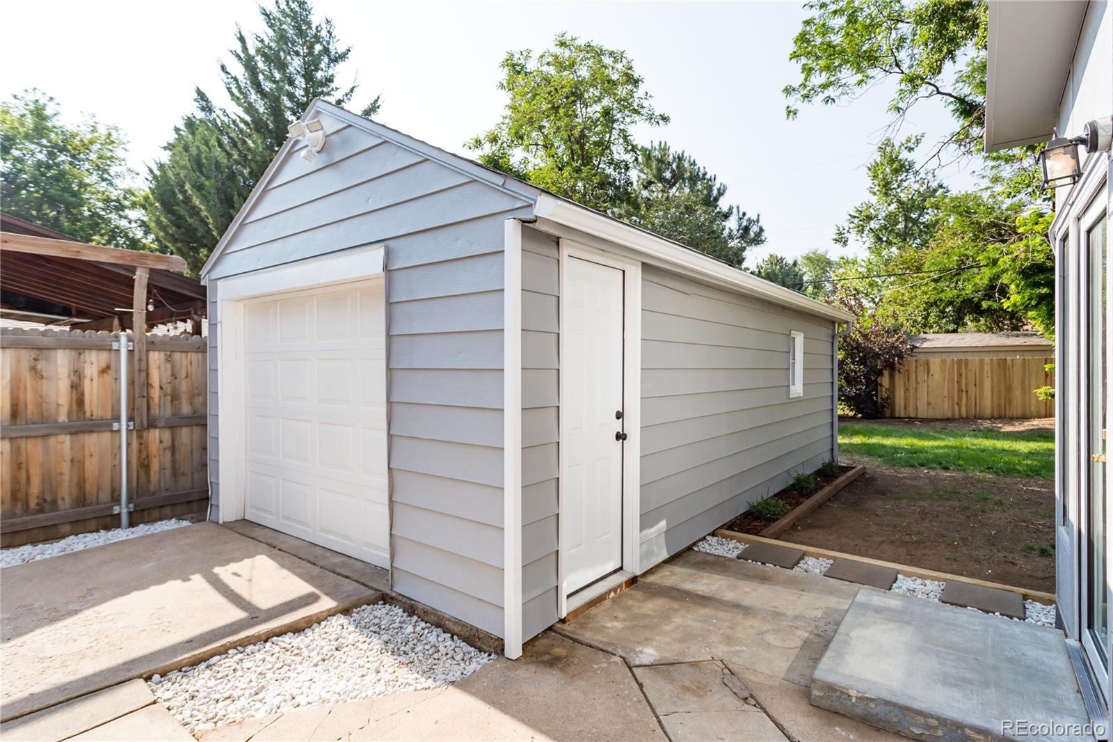 MLS Image #42 for 612 e amherst avenue,englewood, Colorado