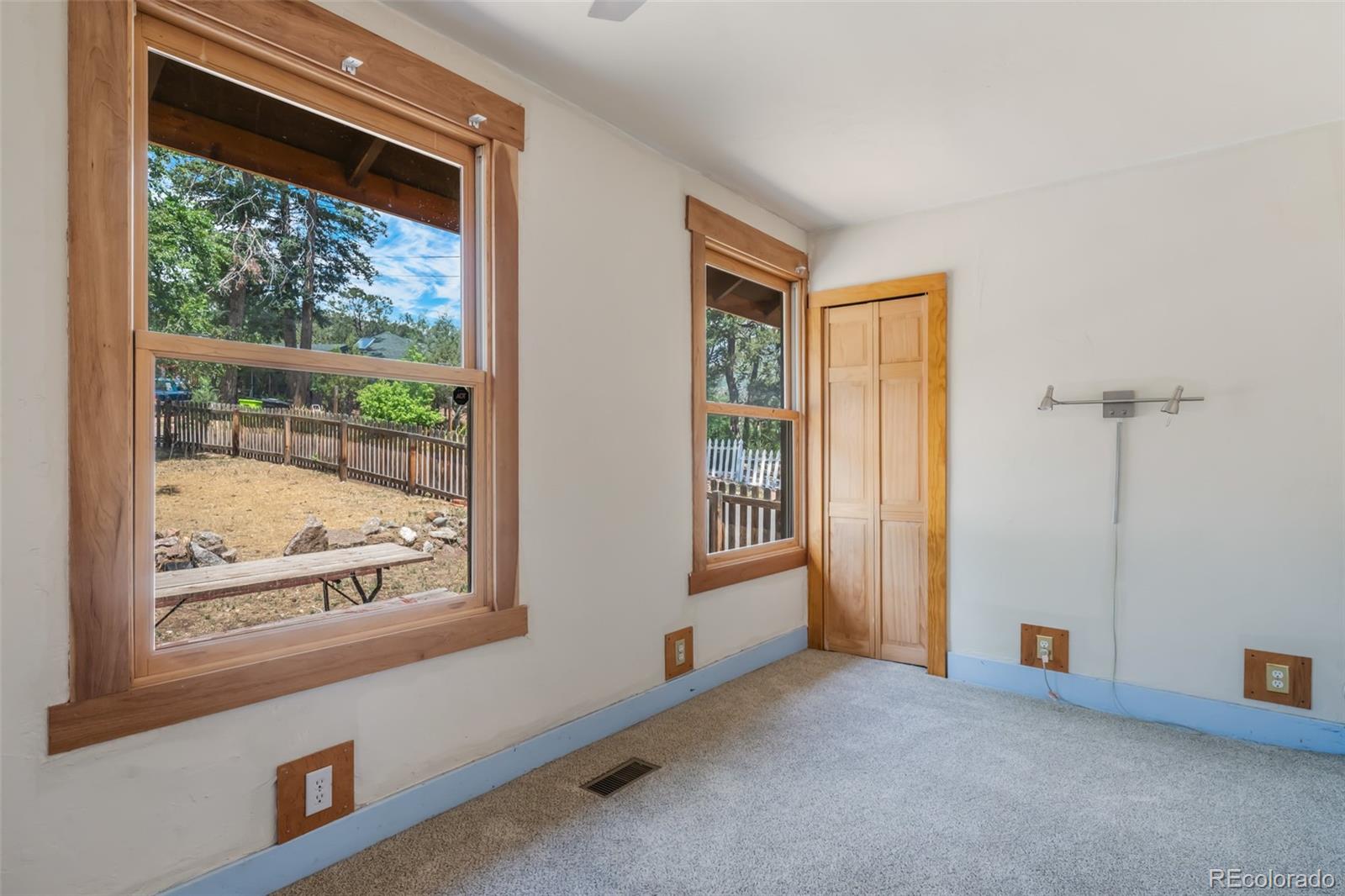 MLS Image #11 for 217  duncan avenue,manitou springs, Colorado