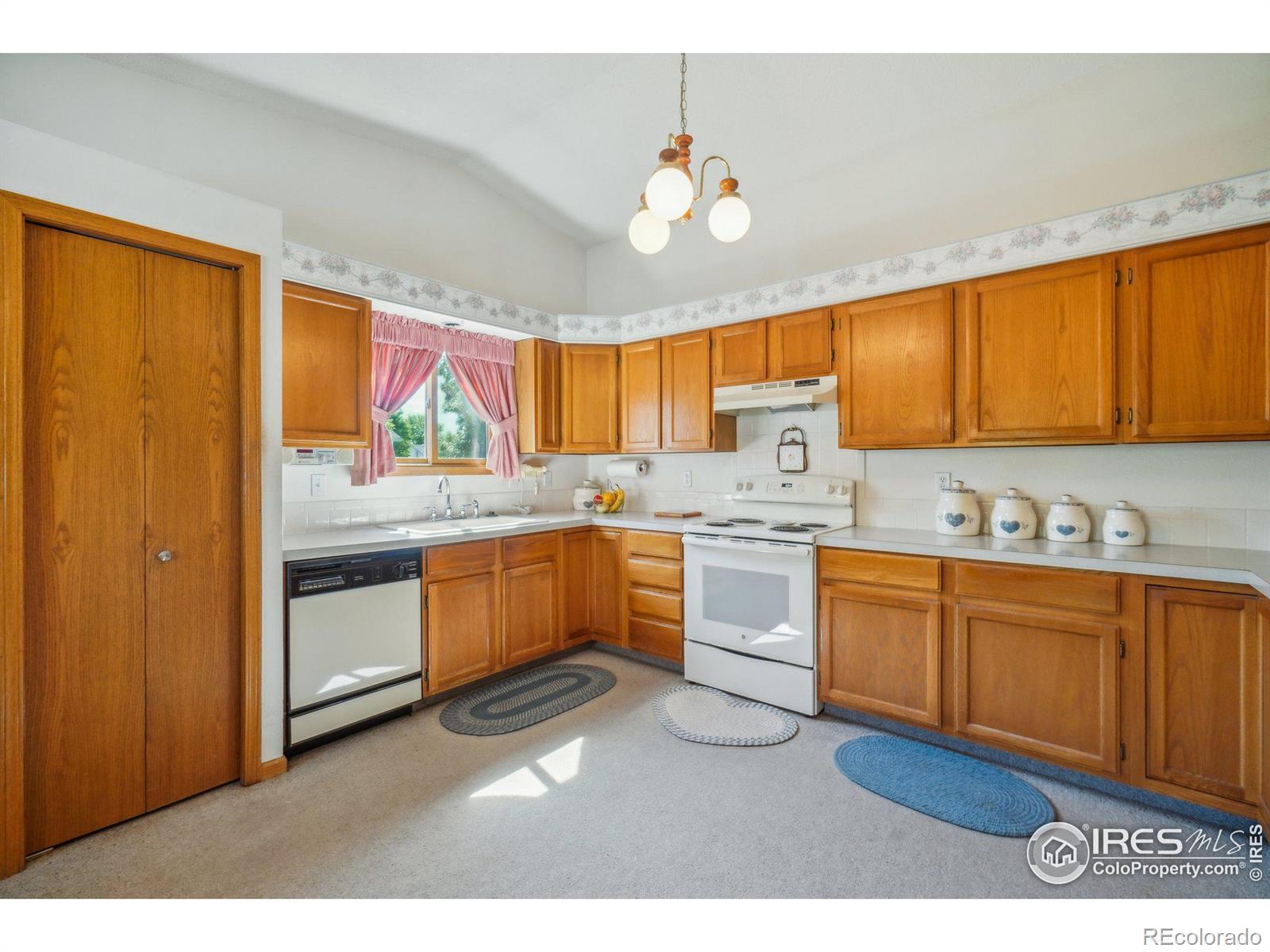 MLS Image #11 for 1107 n redbud drive,loveland, Colorado