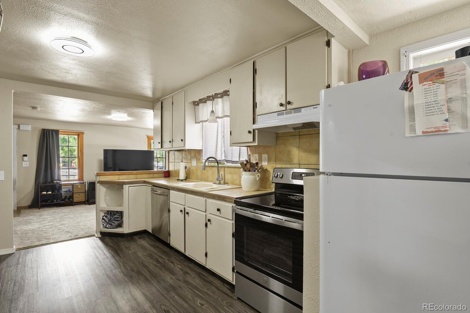 MLS Image #10 for 816  iowa avenue,colorado springs, Colorado