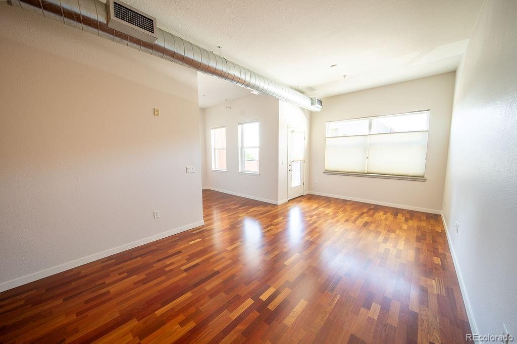 MLS Image #8 for 1555  central street,denver, Colorado