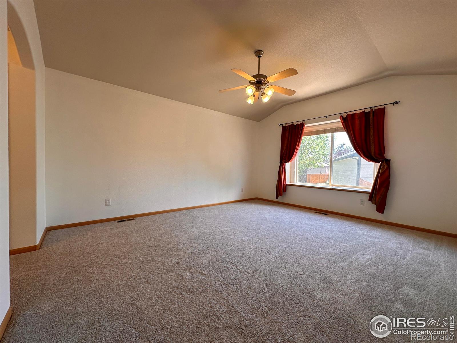 MLS Image #14 for 1752  suntide drive,johnstown, Colorado