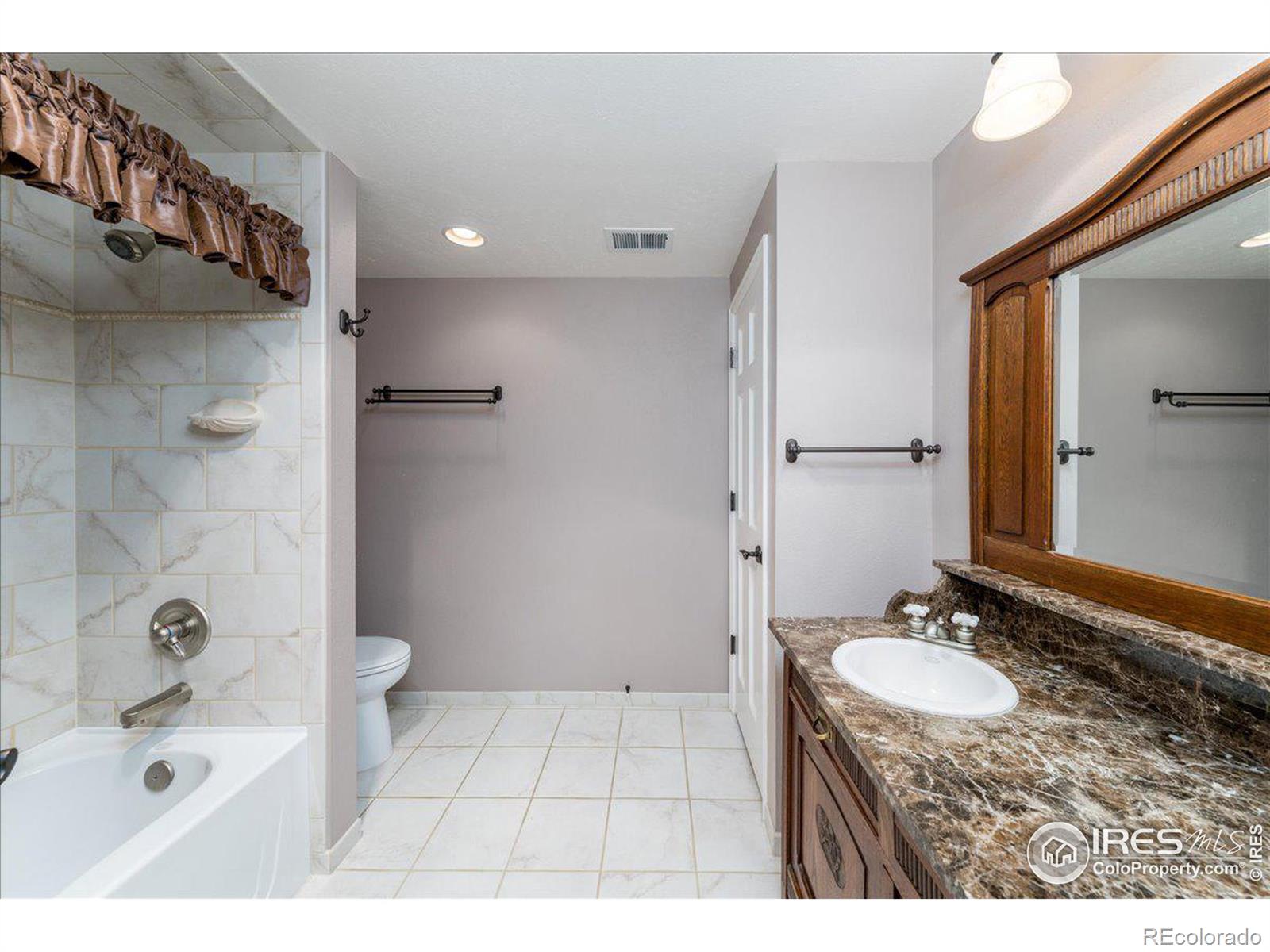 MLS Image #7 for 3404  bent drive,loveland, Colorado