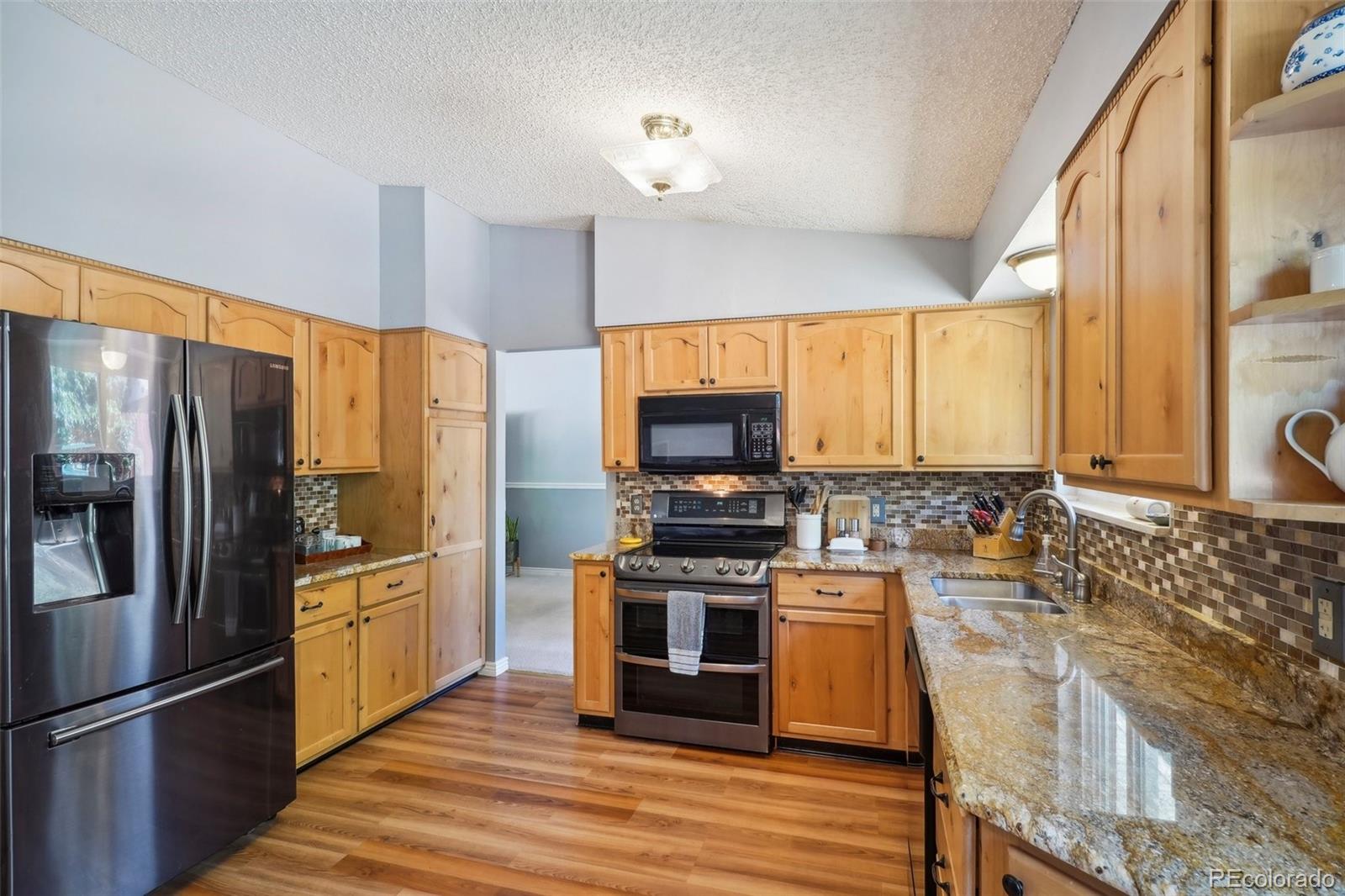 MLS Image #5 for 5966  newcombe court,arvada, Colorado