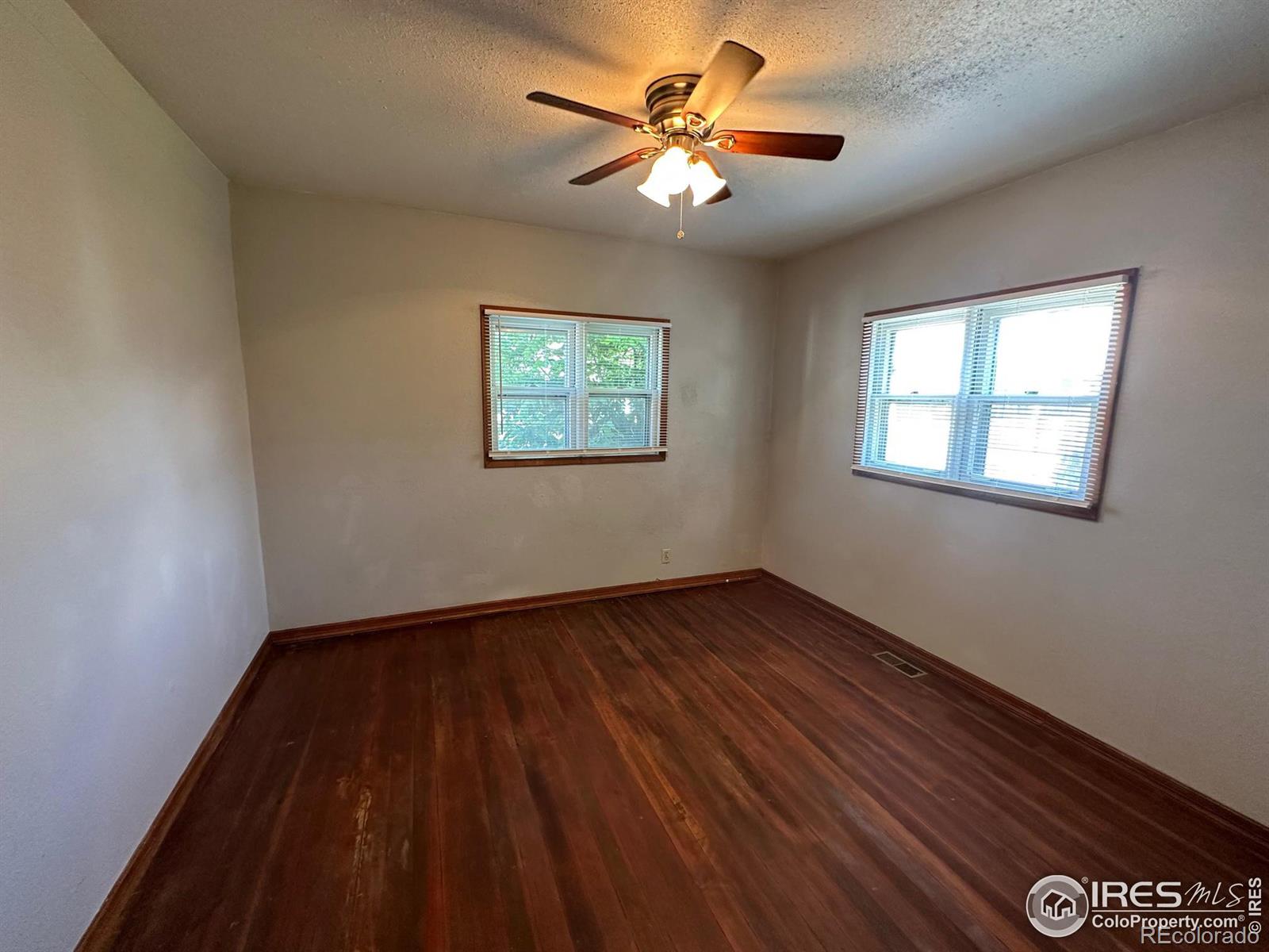 MLS Image #30 for 90  cedar avenue,akron, Colorado