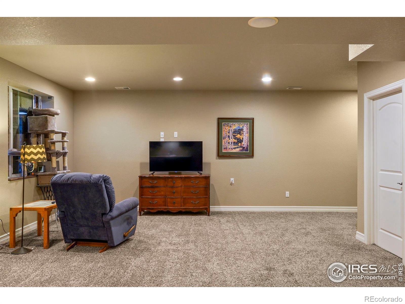 MLS Image #17 for 5230  apricot court,loveland, Colorado