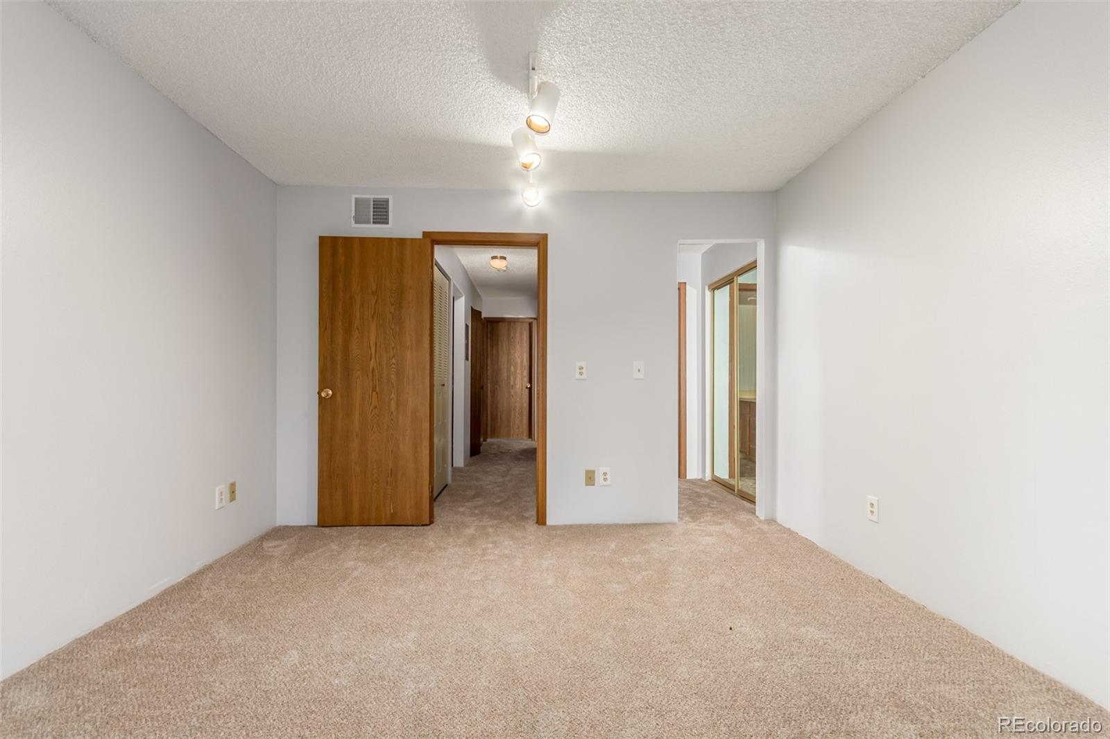 MLS Image #16 for 218  wright street 101,lakewood, Colorado