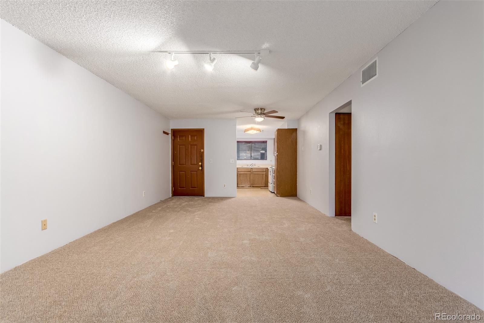 MLS Image #8 for 218  wright street 101,lakewood, Colorado