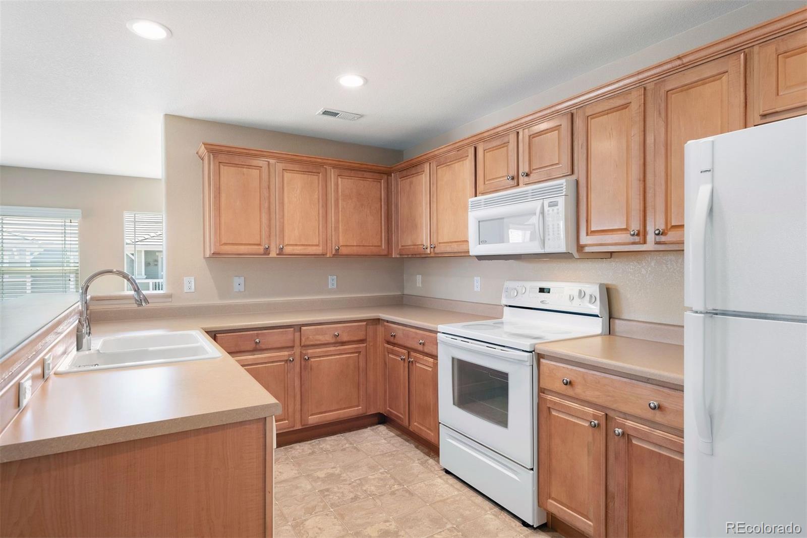 MLS Image #10 for 12833  mayfair way,englewood, Colorado