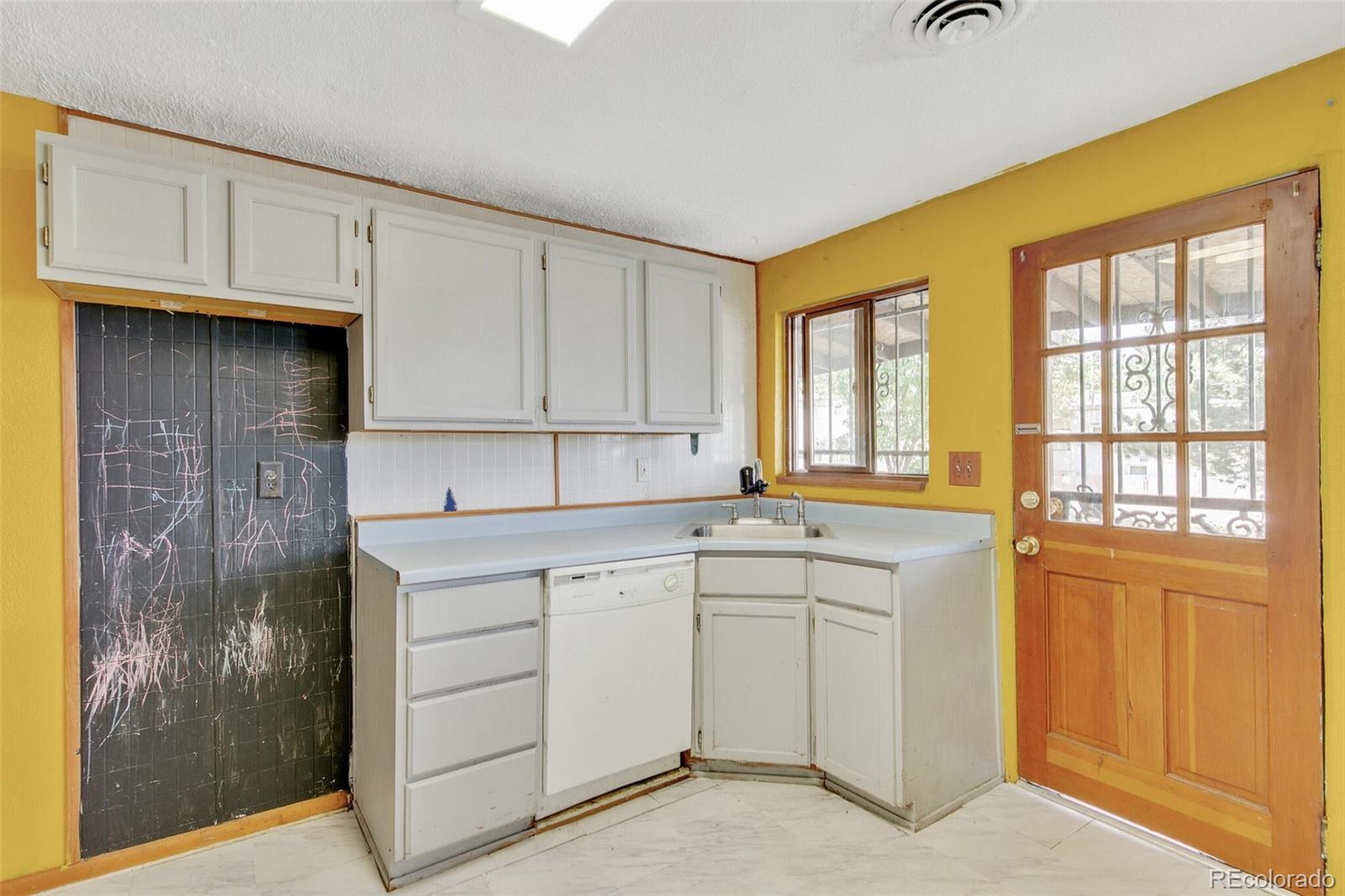 MLS Image #6 for 5330  perry street,denver, Colorado