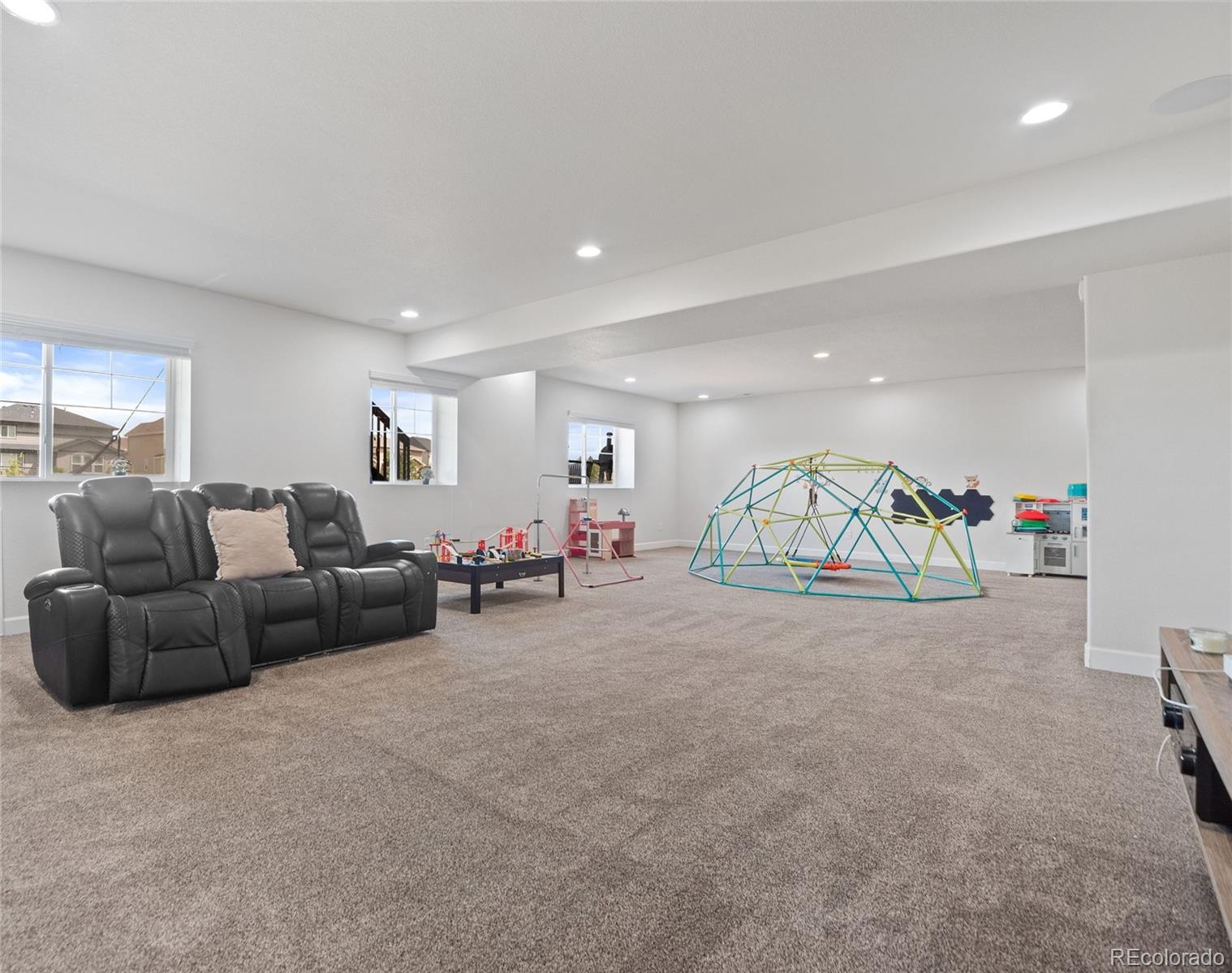 MLS Image #25 for 7410 s old hammer way,aurora, Colorado