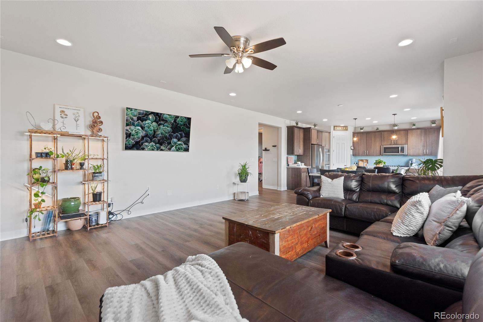 MLS Image #7 for 7410 s old hammer way,aurora, Colorado