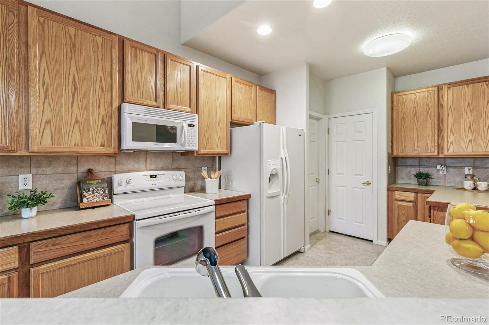 MLS Image #8 for 6577 s reed way,littleton, Colorado