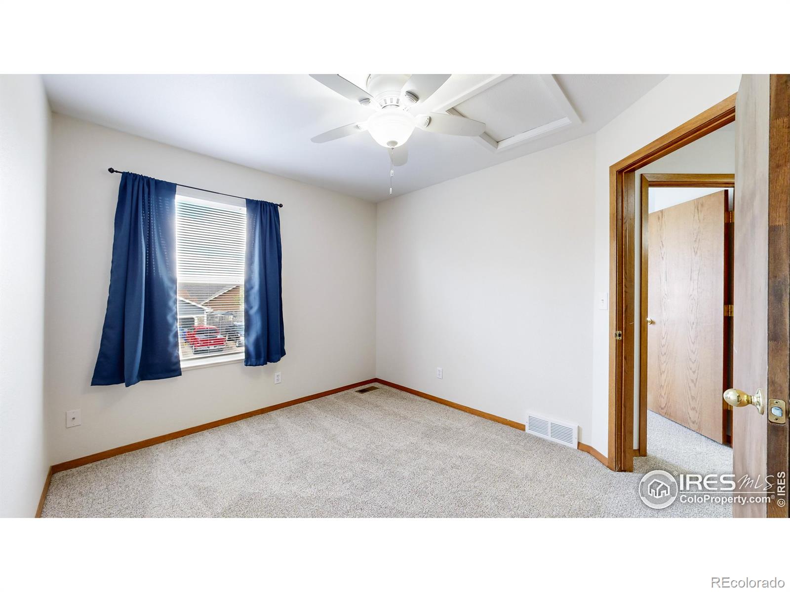 MLS Image #17 for 230  sandstone court,windsor, Colorado