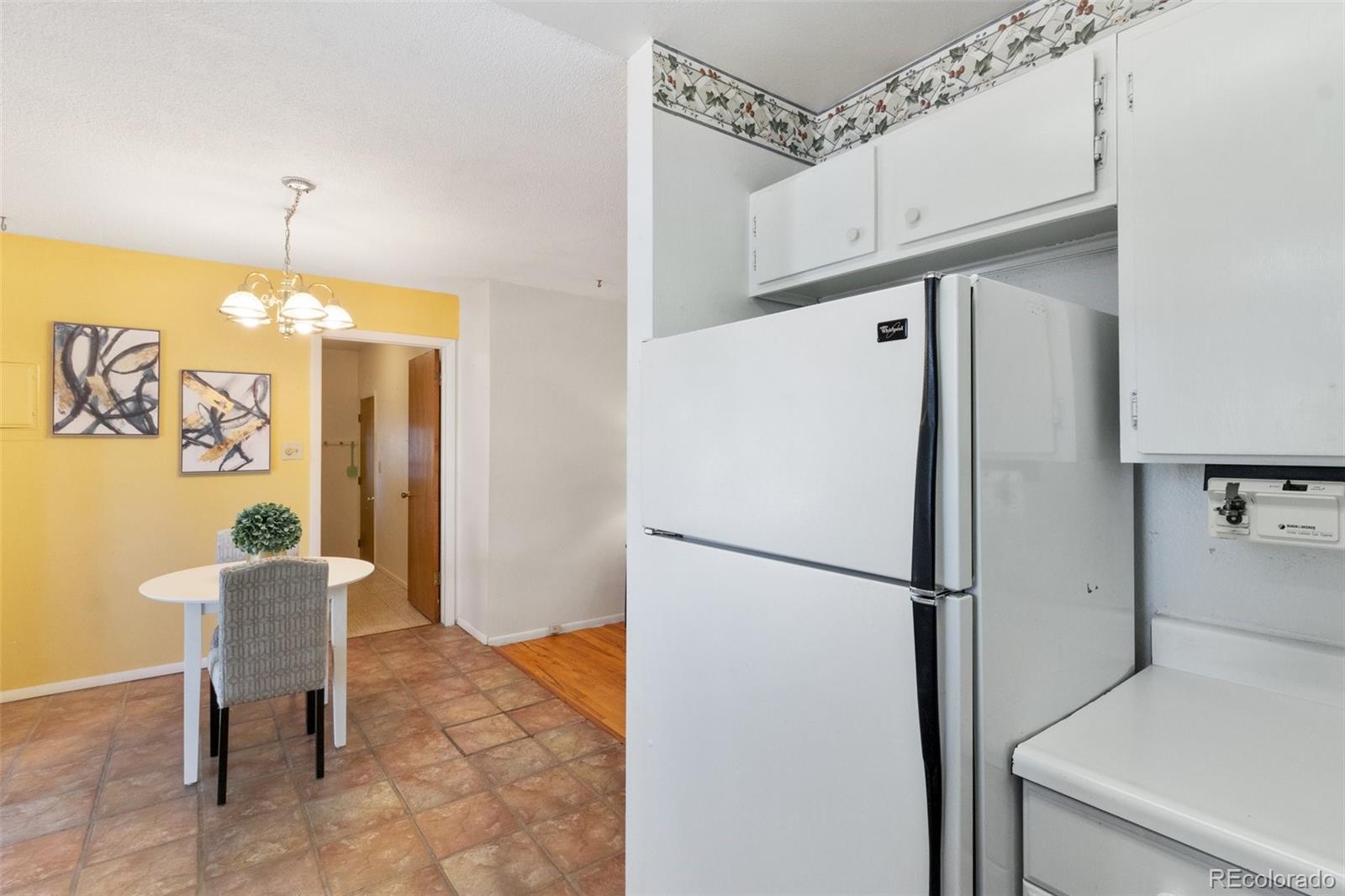 MLS Image #10 for 318  kenady circle,colorado springs, Colorado