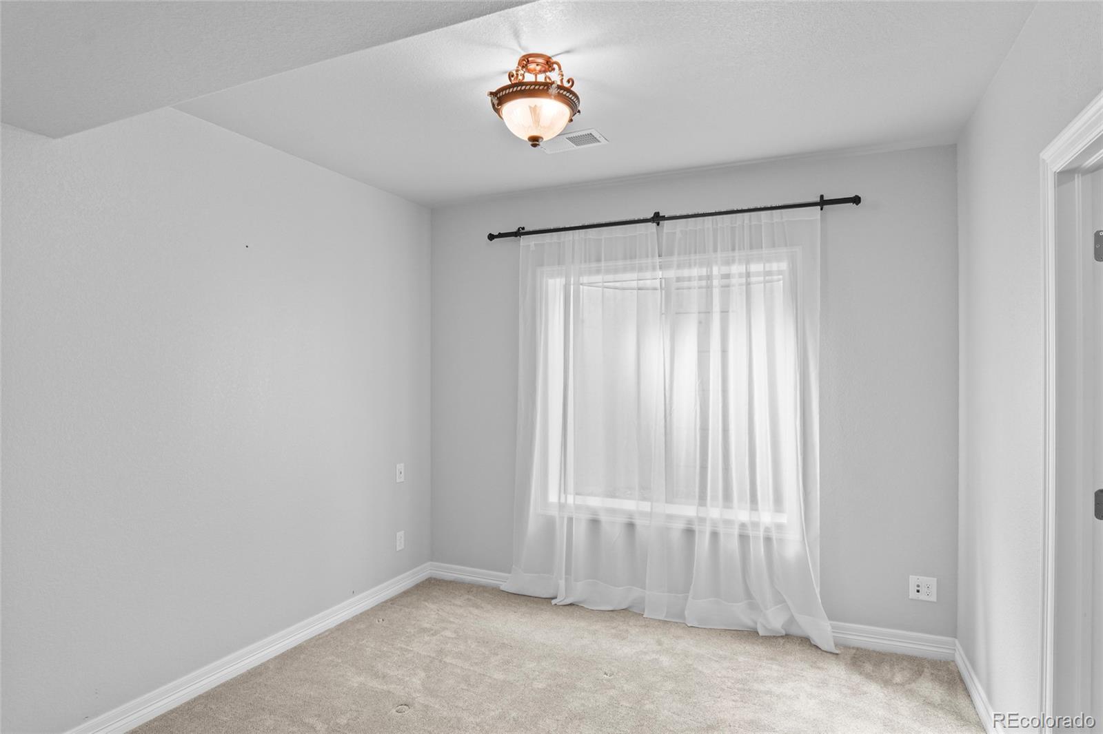 MLS Image #23 for 27624 e euclid drive,aurora, Colorado